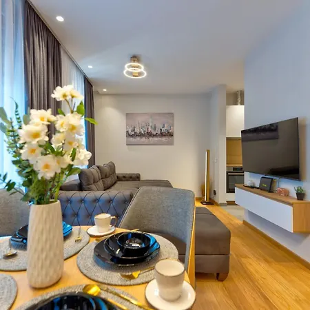 Luxera Kalman Apartment